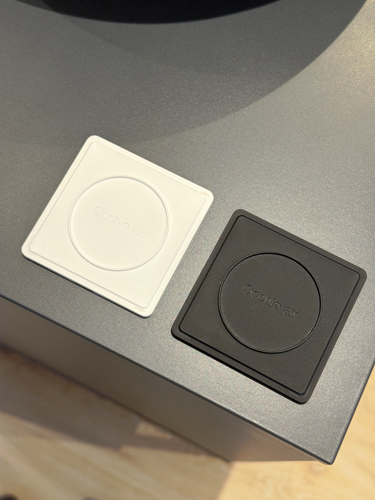 Controler wall bracket